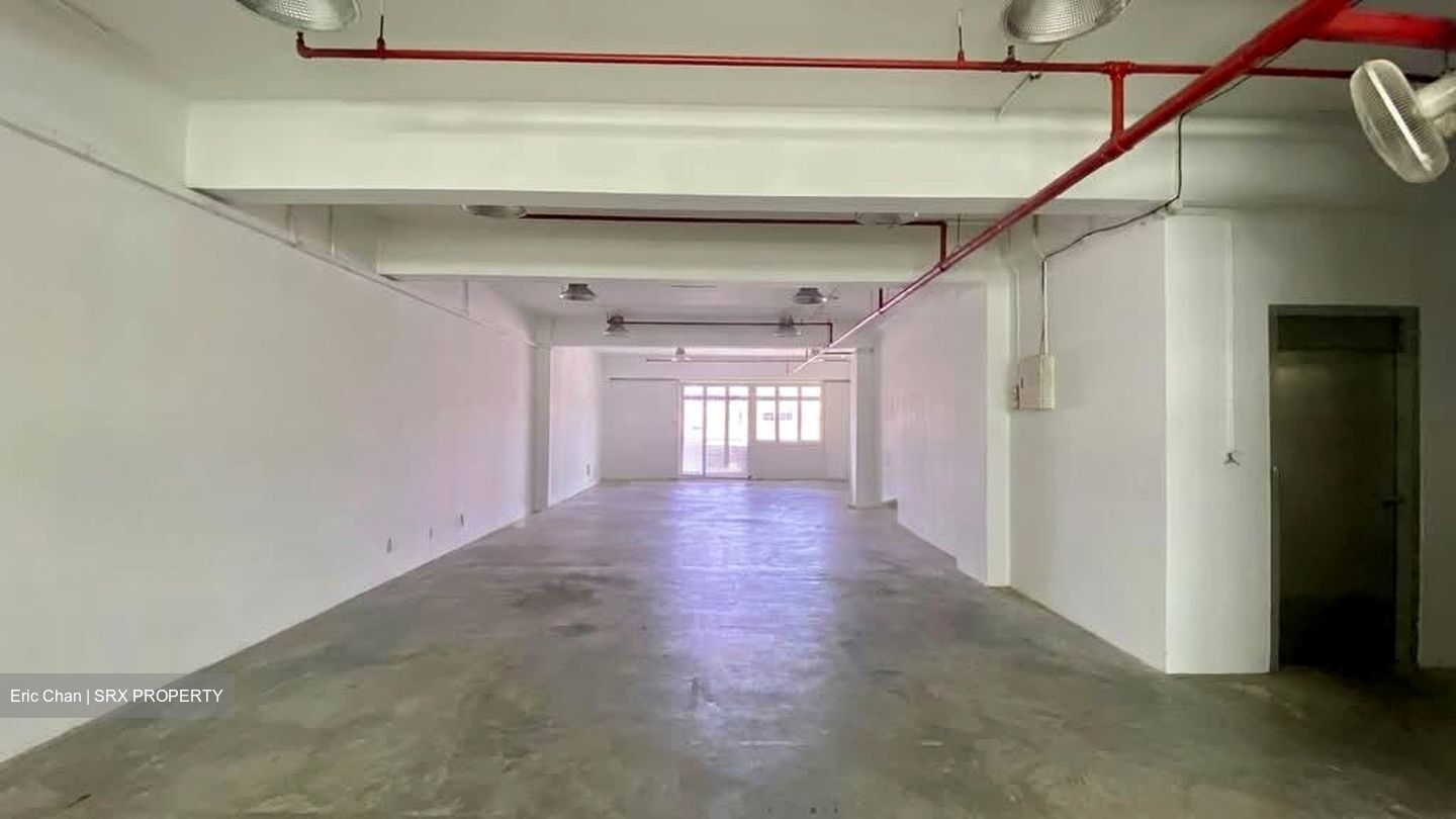 Kb Industrial Building (D14), Factory #568664311